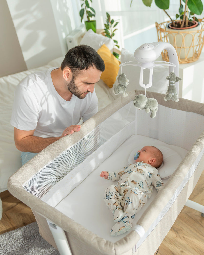 Patut leagan electric Carrello Bloom Cream Beige 85x50 cm cu senzor de miscare telecomanda 7 moduri de leganare 5