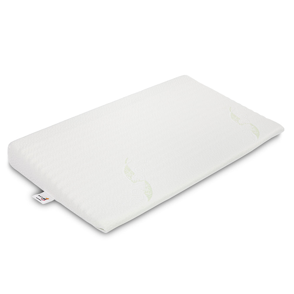 Perna antireflux plan inclinat pentru carucior cu Aloe Vera Nativo Dreams 38x60 cm perna