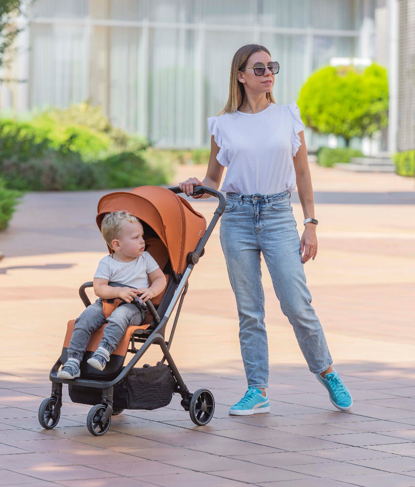 Carucior sport Carrello Nova CRL-5521 Coral Black