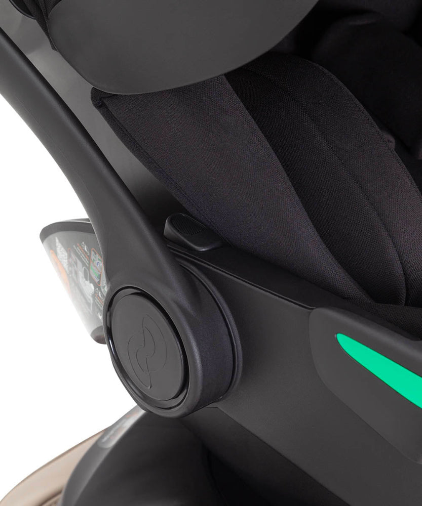 Scaun auto grupa 0+ Carrello VEGA Lite 40-87 cm I-Size Absolute Black, inclinare reglabila 